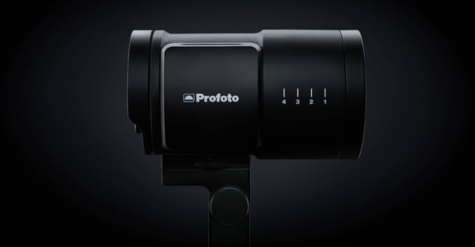 Profoto-B10-Facebook-1200x628px-product-portrait-01